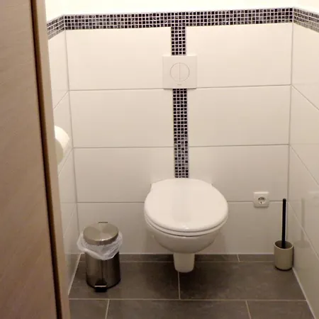 Fewofranken Apartamento *
